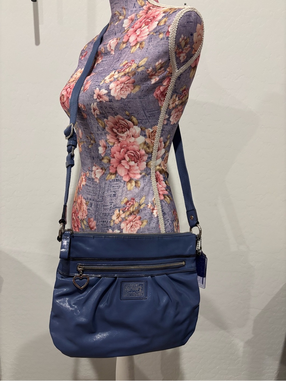 Coach Poppy Daisy Liquid gloss Blue patent leather Crossbody Bag